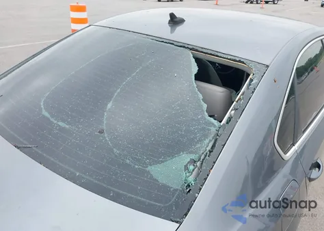 2013 Volkswagen Passat 2.0L Tdi Sel Premium z USA, uszkodzony, nr VIN 1VWCN7A39DC058142